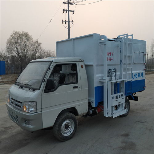 高效清潔利器 電動四輪掛桶垃圾車與清掃車在環(huán)衛(wèi)保潔中的應(yīng)用